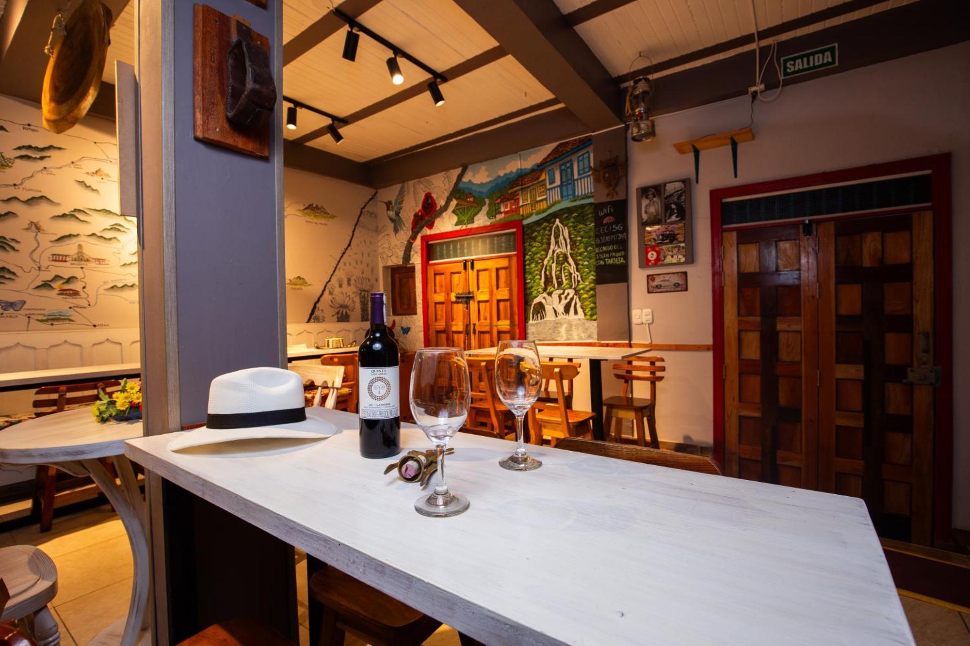 Hostal El Quinde 살렌토 외부 사진