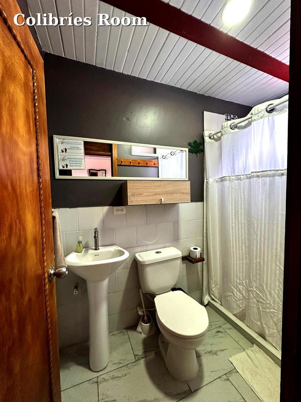 Hostal El Quinde 살렌토 외부 사진