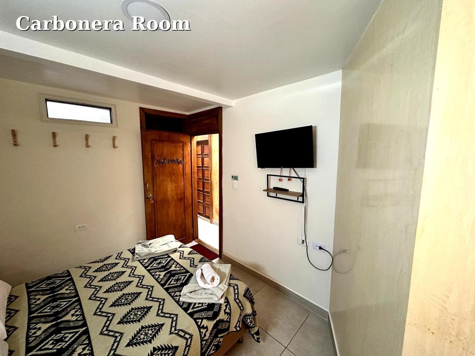 Hostal El Quinde 살렌토 외부 사진