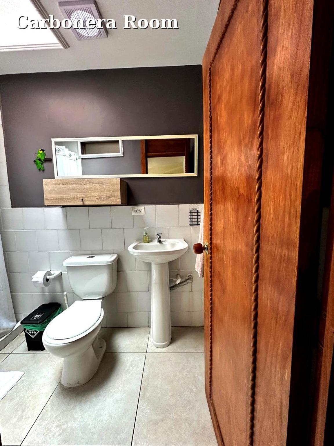 Hostal El Quinde 살렌토 외부 사진
